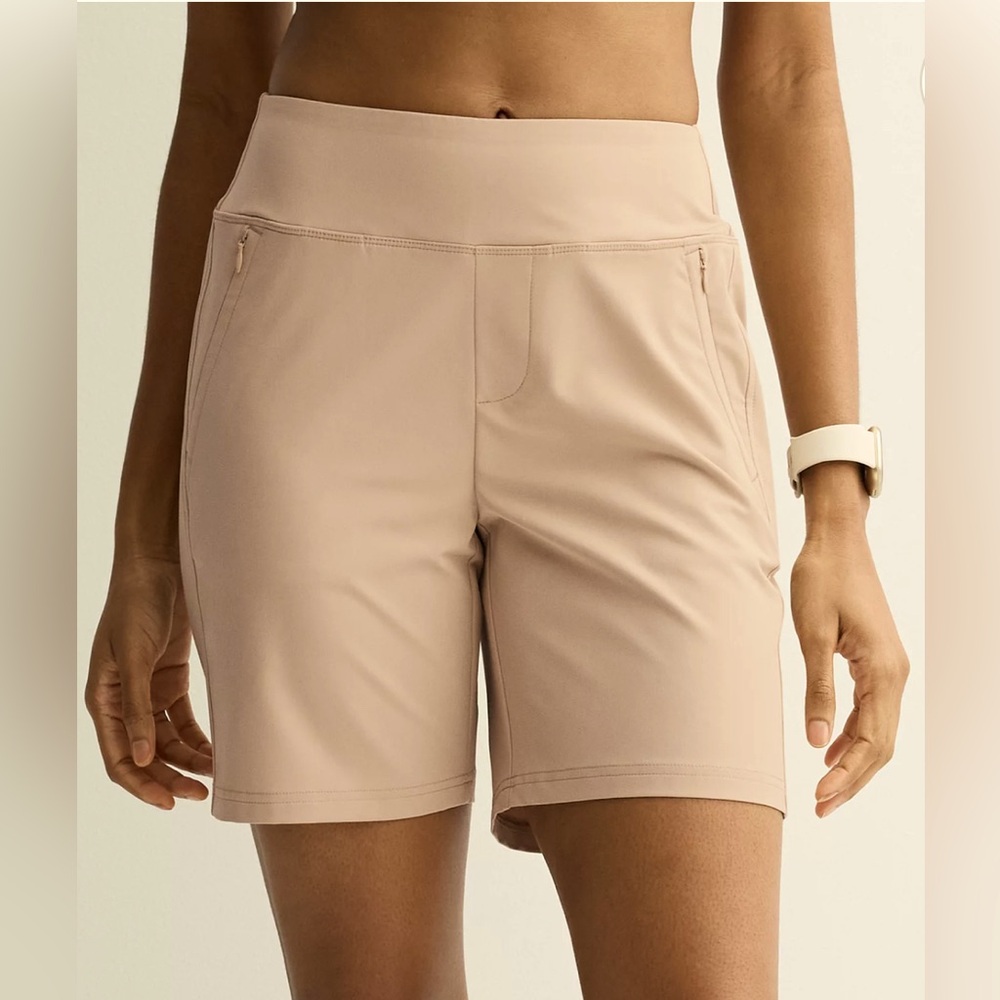 Tek Gear Woven Mid-Rise Lightweight Sport Golf Shorts Tan Khaki Woman’s XSmall
